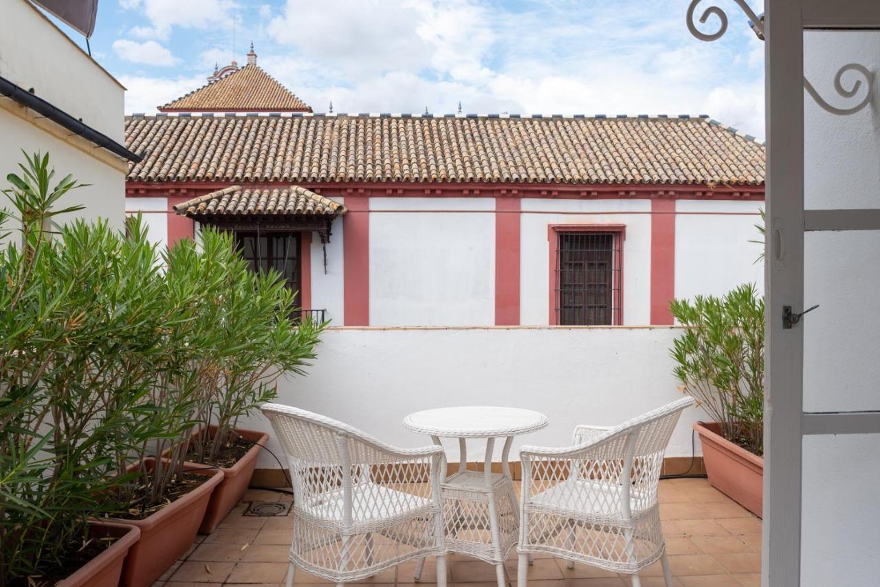 Apartamentos Boutique Vida Seville Exterior photo