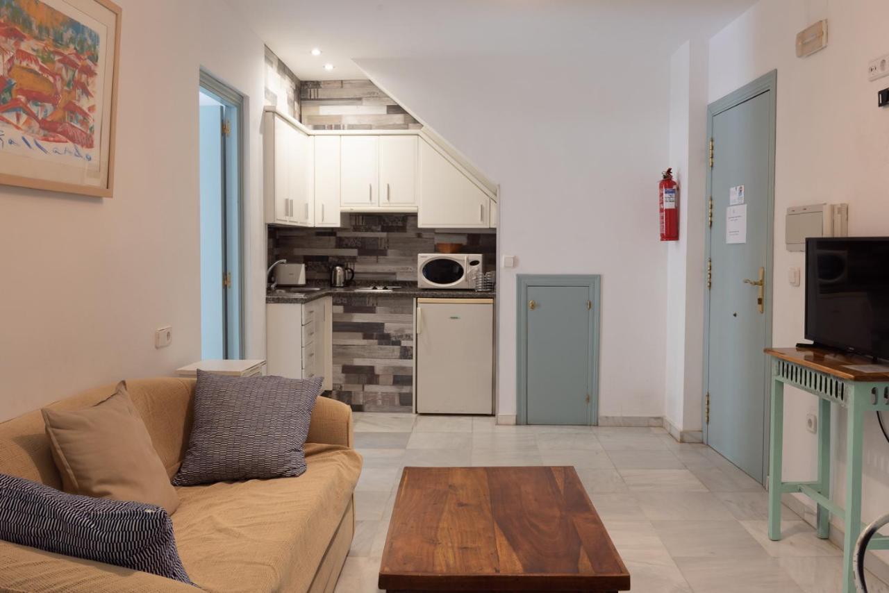 Apartamentos Boutique Vida Seville Exterior photo